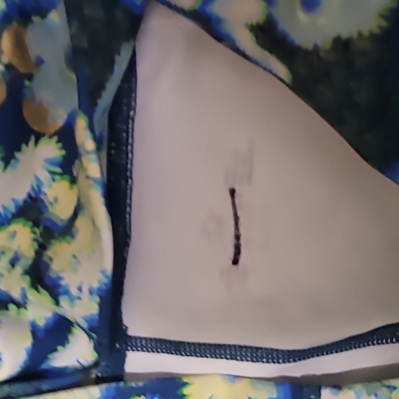 NWT aerie Offline Goals 3D 7" Inseam Bike Shorts in Blue Path Size Small - Picture 6 of 6